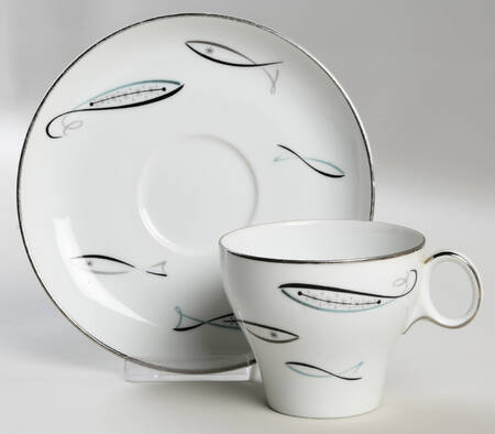 1359 Flat Cup & Saucer Set