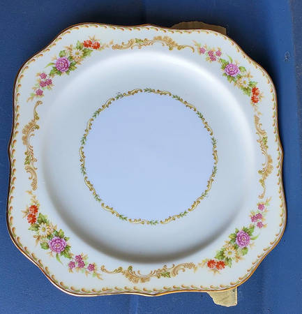 N311 Square Salad Plate