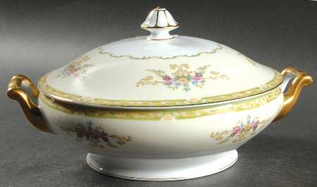 N382 Round Covered Vegetable