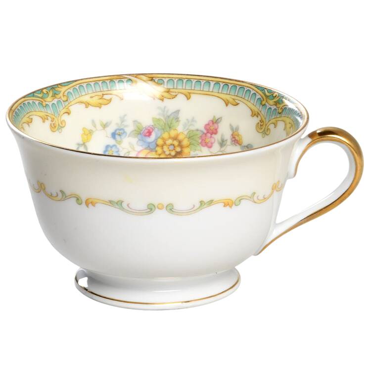 N395 Footed Cup