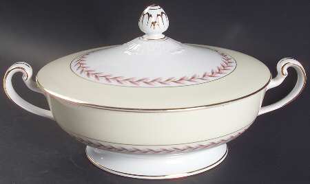 1559G Round Covered Vegetable