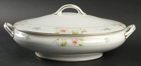 N400 Oval Covered Vegetable