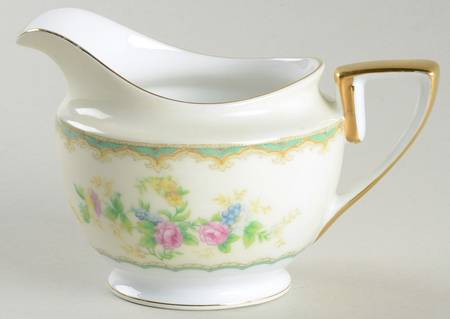 N412 Creamer