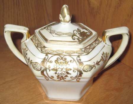 N417 Sugar Bowl & Lid
