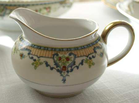 N419 Creamer