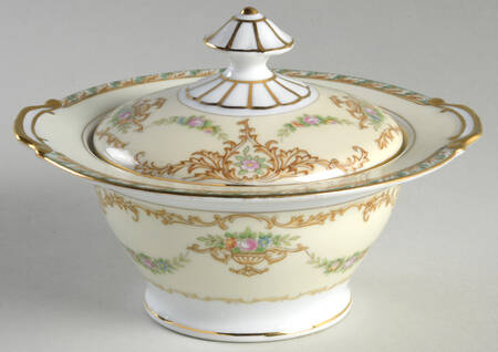 N426 Sugar Bowl & Lid