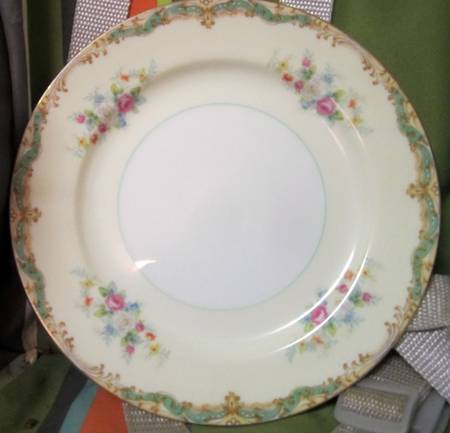 N427 Salad Plate
