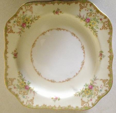 N447 Square Salad Plate