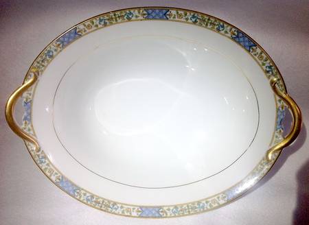 N462 10" Oval Vegetable Bowl