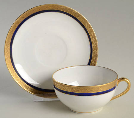 N473 Flat Cup & Saucer Set