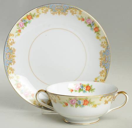 N51 Footed Cream Soup & Dessert Plate/Saucer Set