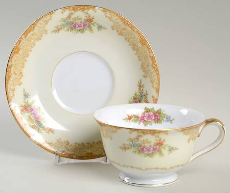 N54 Footed Cup & Saucer Set