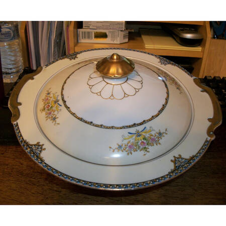 N543 Round Covered Vegetable