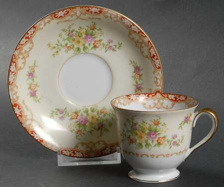 N55 Footed Demitasse Cup & Saucer Set