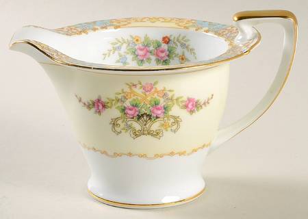 N584 Creamer