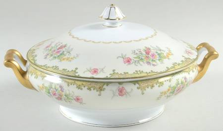 N595 Round Covered Vegetable