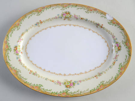 N606 11" Oval Serving Platter