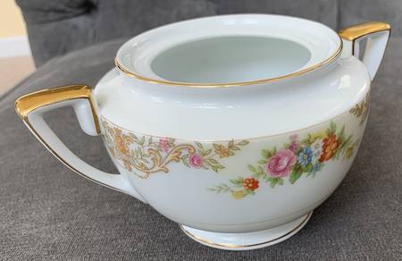 Mystery #117 Sugar Bowl No Lid
