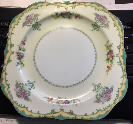 N629 Square Salad Plate