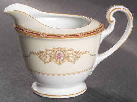 N662 Creamer
