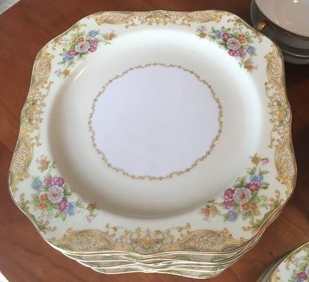 N67 Square Salad Plate
