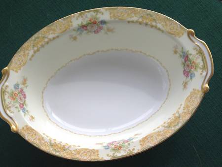N67 10" Oval Serving Platter