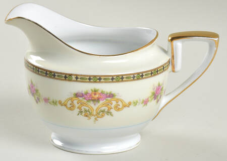 N672 Creamer