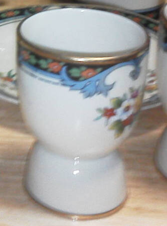 N678 Double Egg Cup