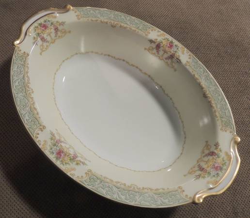 N71 10" Oval Vegetable Bowl