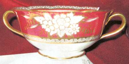 N714 Footed Cream Soup Bowl