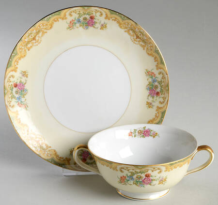N72 Footed Cream Soup Bowl & Saucer Set