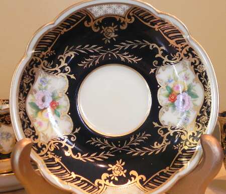 N737 Saucer