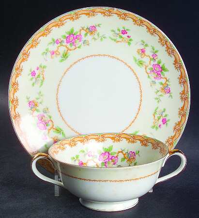 N80 Footed Cream Soup Bowl & Saucer Set