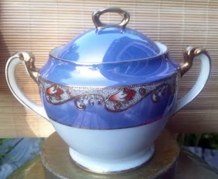 N819 Sugar Bowl & Lid