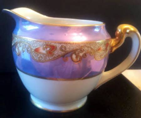 N819 Creamer