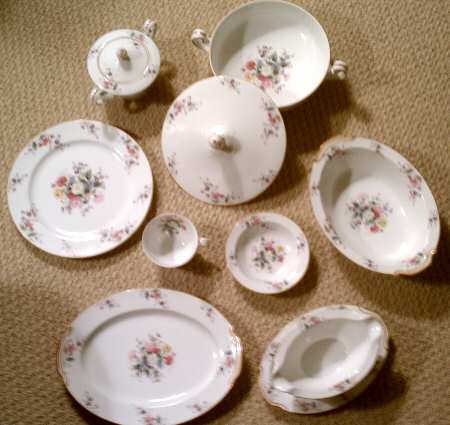 N824 14" Oval Serving Platter