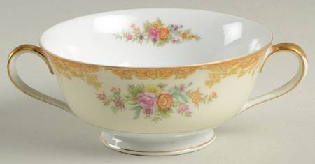 N83 Footed Cream Soup Bowl