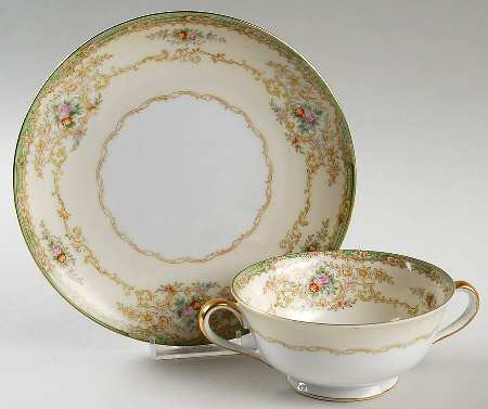 N830 Footed Cream Soup Bowl & Saucer Set