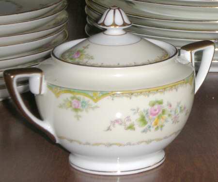 N871 Sugar Bowl & Lid