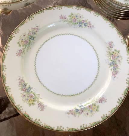 N879 by Noritake