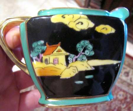 N887 Creamer