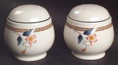 Nature's Bounty Salt & Pepper Set