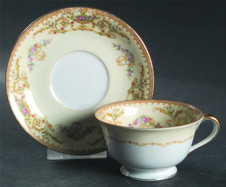 Nanette Footed Cup & Saucer Set