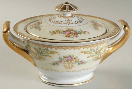 Nanette Sugar Bowl & Lid
