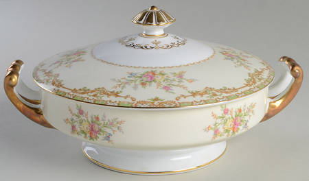Nanarosa Round Covered Vegetable