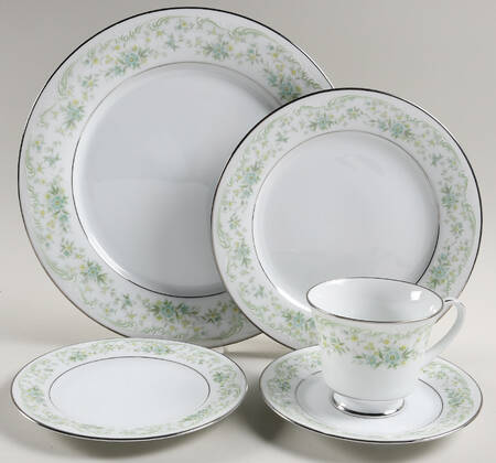 Nantes 5 Piece Place Setting