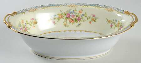 Naomi 9" Oval Vegetable Bowl