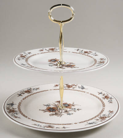 New Castle 6 5/8"-10"  2 Tiered Serving Tray (Dp, Sp) HC