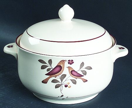New Hope 1.25 Qt Round Covered Casserole