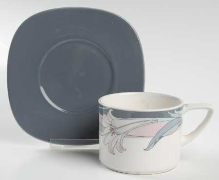New Orleans Flat Cup & Saucer Set